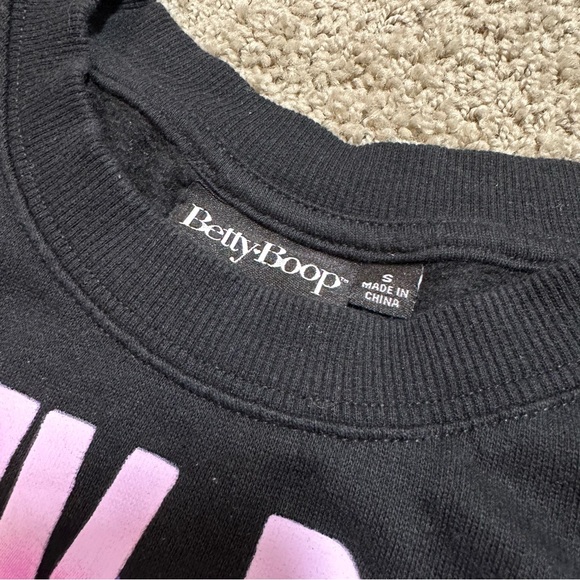 Betty Boop Black “Born to Ride” Sweatshirt, Small - Picture 6 of 7